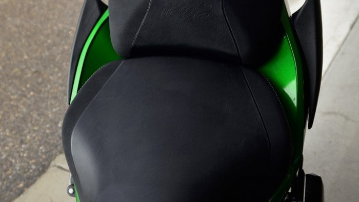 2018 Kawasaki Ninja H2SXSE seat.