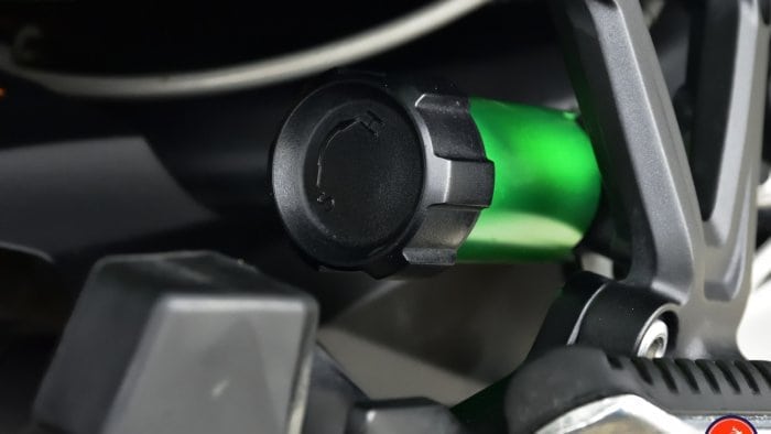 2018 Kawasaki Ninja H2SXSE rear suspension preload adjuster knob.