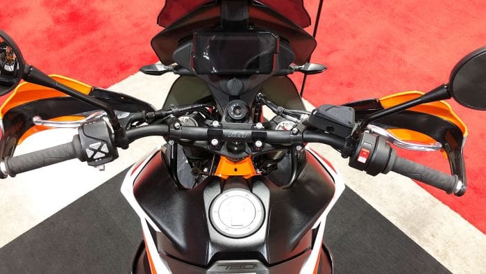 2019 KTM 790 Adventure R cockpit.
