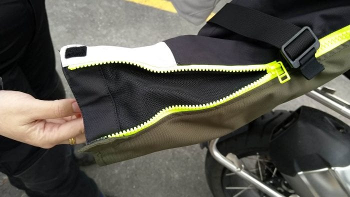 REV’IT! Offtrack Adventure Jacket arm zipper and adjusters