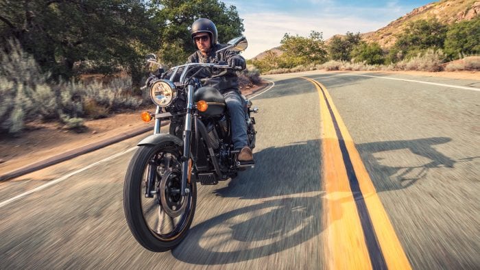 2020 Kawasaki Vulcan 900 Custom