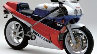 Honda RC30