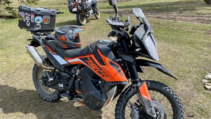 The Klim Krios Pro out on the trails with my KTM 790 adventure.