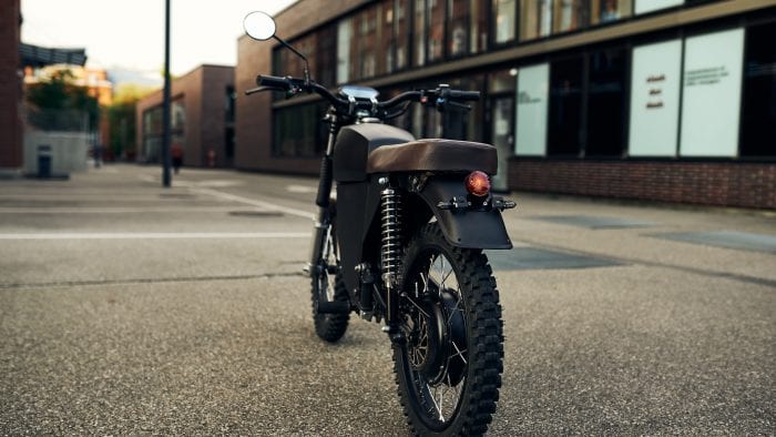 Black Tea Moped