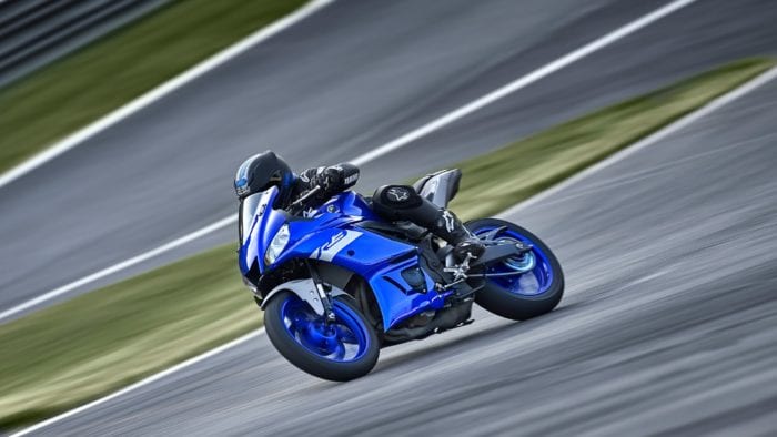 2021 Yamaha YZF-R3 & Monster Energy MotoGP YZF-R3