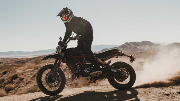2021-ducati-scrambler-desert-sled-fasthouse---action