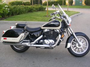 Honda Shadow 1100 American Classic Edition Tourer (VT1100T) Motorcycles