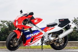 Honda VFR750R RC30 RVF750R RC45 Motorcycles