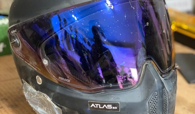 The blue iridescent visor on the Ruroc Atlas 3.0 helmet.