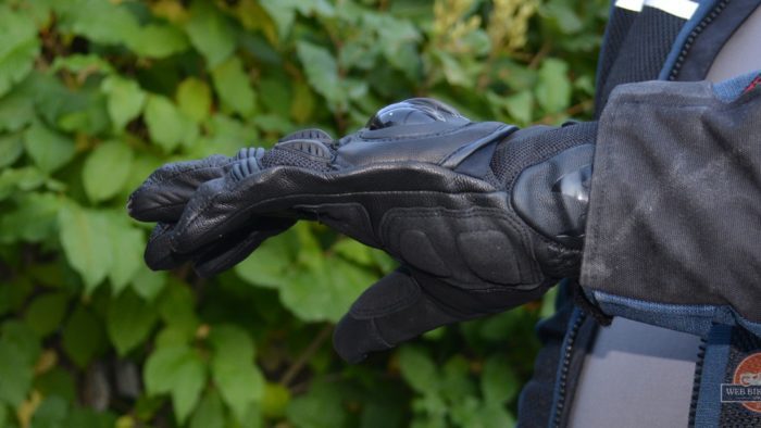 Integrated ulnar bump leather on Scorpion EXO Talon gloves