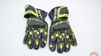 REVIT Quantum 2 glove review