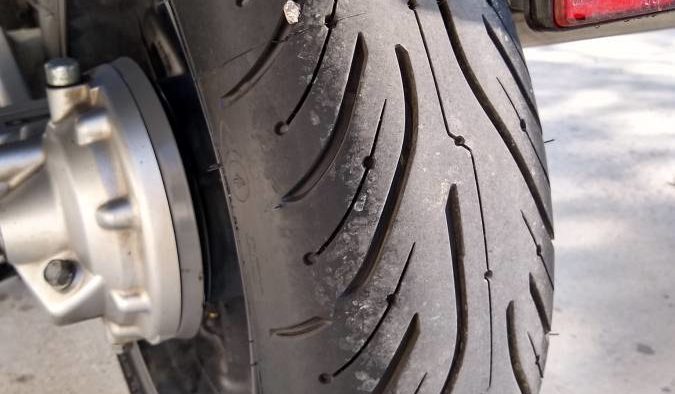 A view of the 2015 Yamaha FJR1300 taken through a record-breaking 32 hours at the Cannonball Baker Sea-To-Shining-Sea Memorial Trophy Dash, completed by an Alex Jones. Media: Gleaned from his Craigslist post, since he is selling the motorcycle.