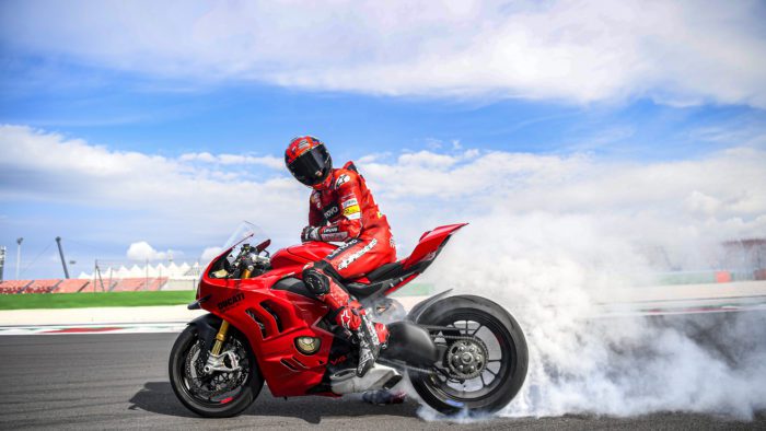 Ducati's new 2022 Panigale V4 and V4 S: bike on the track