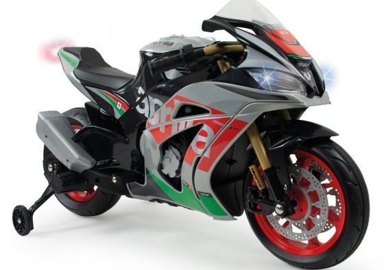 A view of the toys connected to Injusa - a store that currently specialized in miniature motorcycle replicas, among other things.