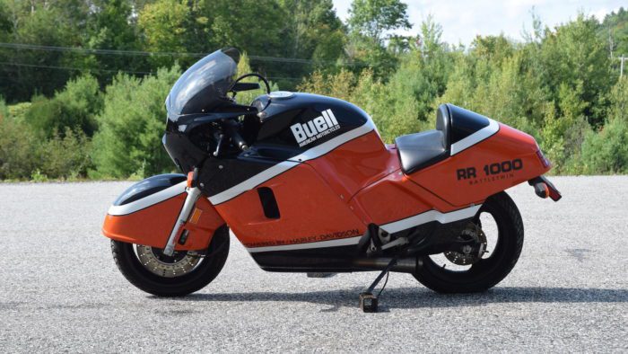 A side view of the 1987 Buell RR1000