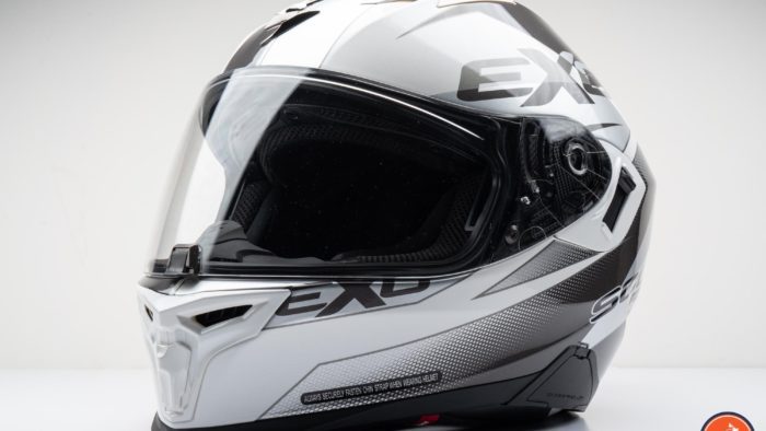 Front view of the T520 EXO helmet