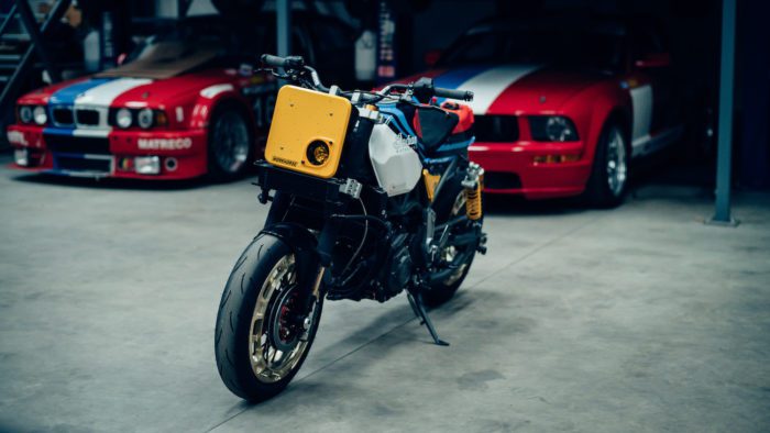 The custom FTR AMA that was created by Brice Hennebert for a commissioner who will be soon receiving the Black Swan - 1980's edge meets flat-track racer, with hints of Apaloosa pedigree
