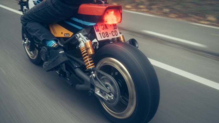 The custom FTR AMA that was created by Brice Hennebert for a commissioner who will be soon receiving the Black Swan - 1980's edge meets flat-track racer, with hints of Apaloosa pedigree