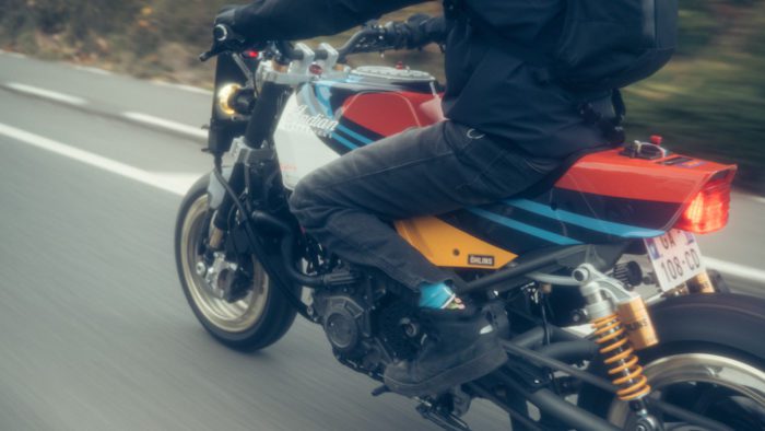 The custom FTR AMA that was created by Brice Hennebert for a commissioner who will be soon receiving the Black Swan - 1980's edge meets flat-track racer, with hints of Apaloosa pedigree